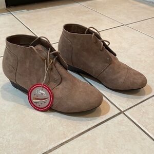 MIA Women's Amore Sarah Ankle Bootie Size 9.5 New With Defect